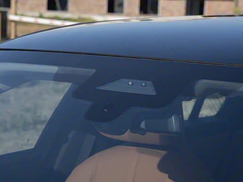 2026�� 735Li ������װ