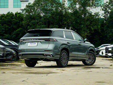 2026�� 2.0T ˫�������������