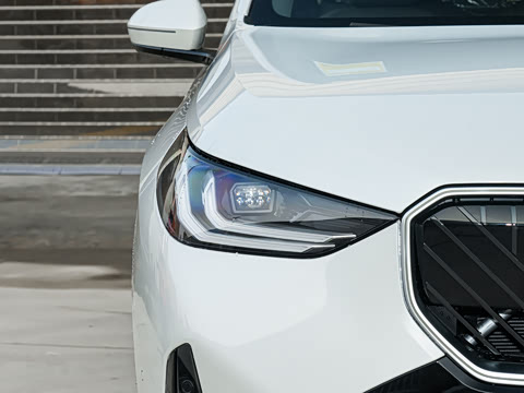 2026�� xDrive30L ������ M�˶���ҹ��װ