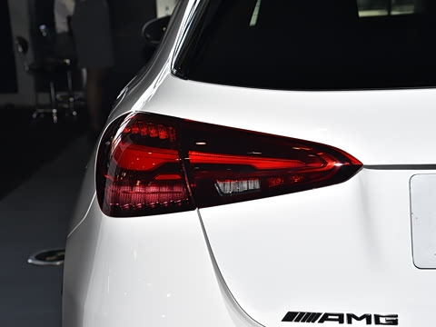 2025�� �Ŀ� AMG A 35 4MATIC