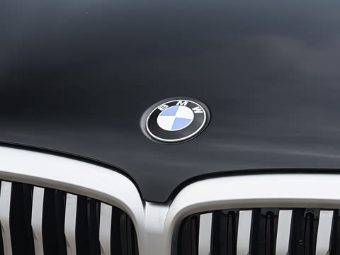 2026�� �Ŀ� xDrive 30Li ������M�˶���ҹ��װ