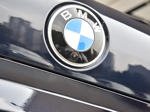 2026�� 740Li ������ M�˶���װ