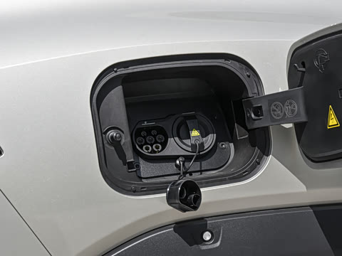 2026�� Hi4 200km �����������