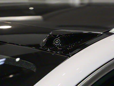 2025�� Զ����װ�޶��� 100kWh Touring