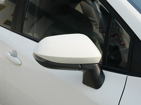 2026�� 1.8L ˫�� ��Ӣ��