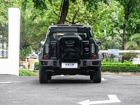 2026�� 2.0TD XWD ����