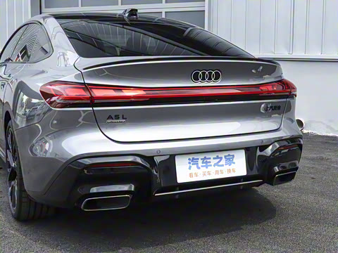 2026�� TFSI quattro 150kW �׷�������