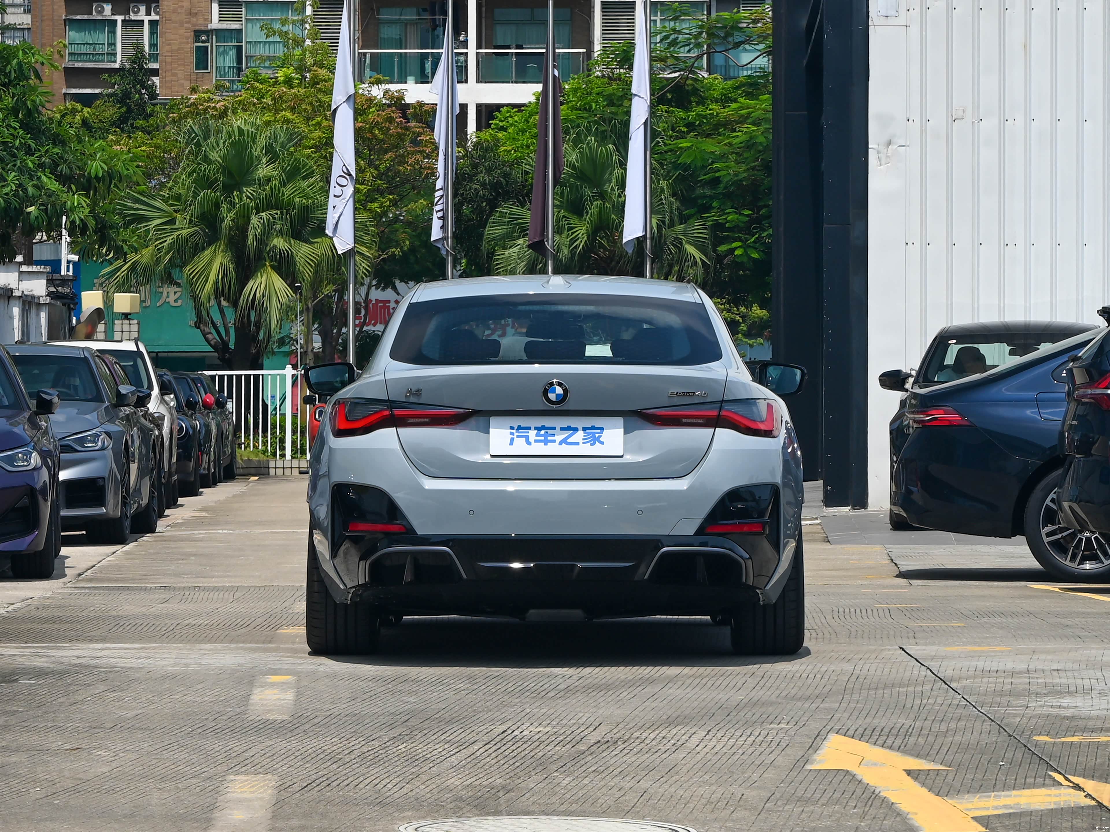 BMW i4, миниатюра 6