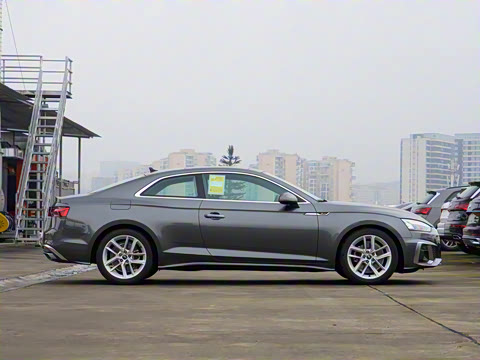 2025�� Coupe 40 TFSI ʱ�ж�����