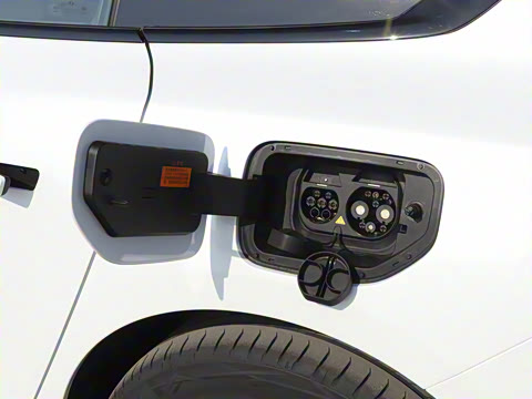 2026 007+  565 Ultra+״