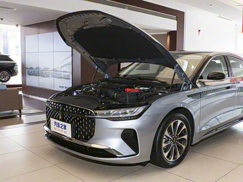 2025�� 2.0T ���ð�