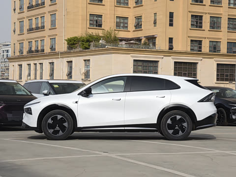 2026�� ���� 602 Max �콢��