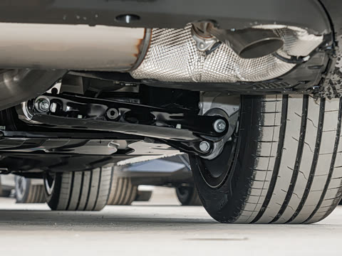 2026�� �Ŀ� 530Li ������ M�˶���װ