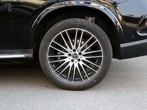 2026�� �Ŀ� GLC 300 L 4MATIC ������
