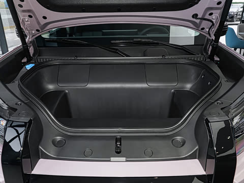 2025�� 501KM ����Ultra��