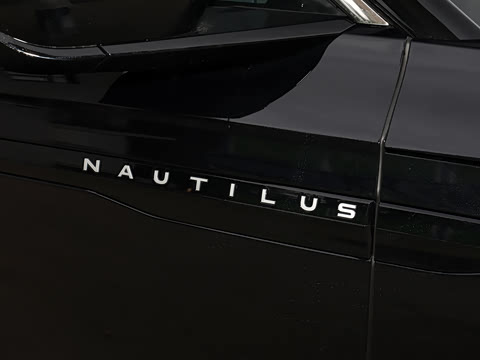 2026�� 2.0T ����������