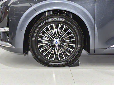 2025�� EV �Ǽݰ� 600 ���������