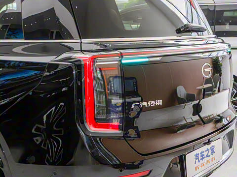 2025�� Ǭ�� UItra 5��