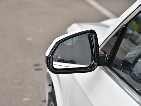 2026�� sDrive25Li M�˶���װ