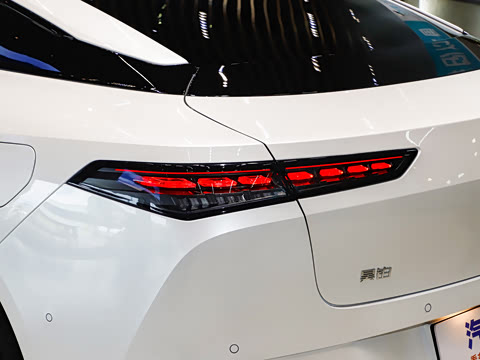 2025�� 710 Max��