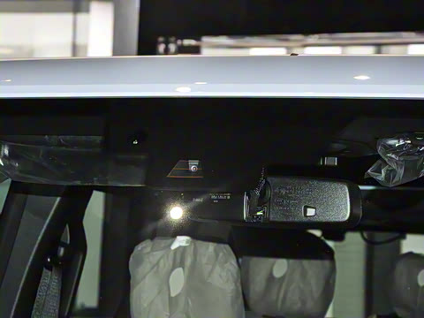 2025�� 2.3T 1966��Ű�