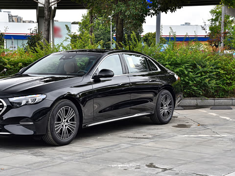 2026�� E 260 L 4MATIC