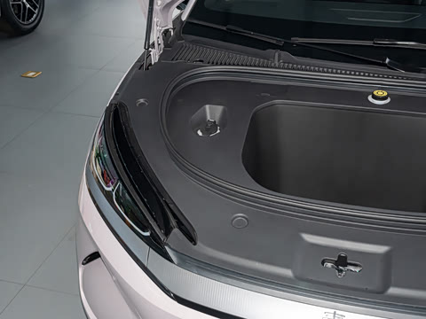 2025�� EV 470KM������