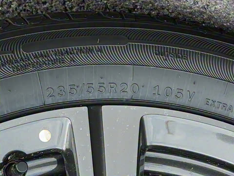 2025�� 2.0T PHEV ����200��������� 7��