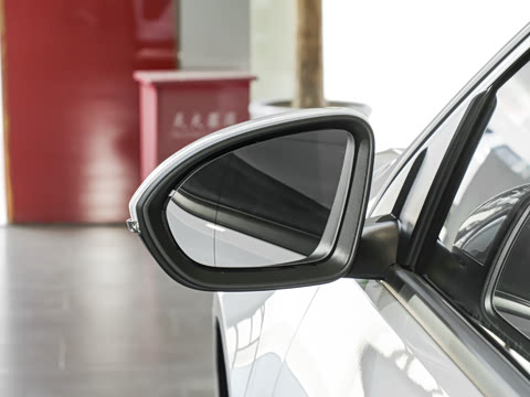 2025�� 28T ������