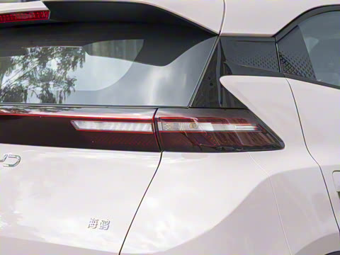 2025�� �Ǽݰ� 405km ���ڰ�