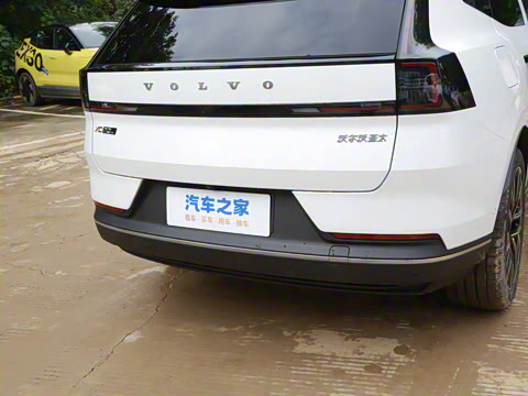 2026�� ������������Plus