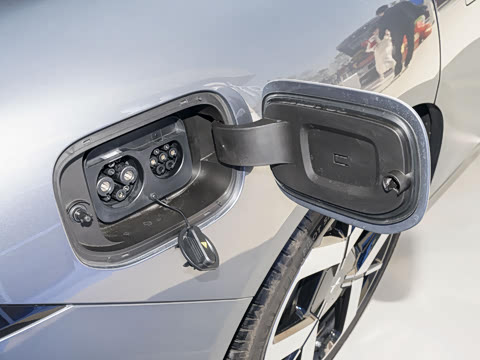 2026�� ���� 1550 Max �콢��