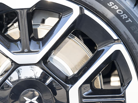 2026�� ���� 1704 Max �콢��