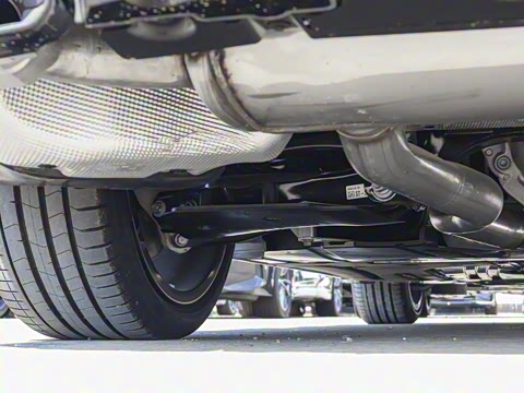 2025�� M240i xDrive