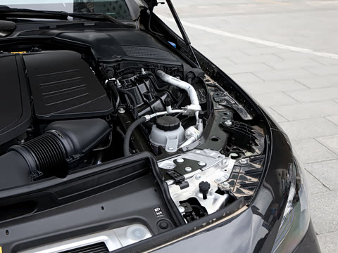 2026�� �Ŀ� CLE 300 4MATIC �����ͽ��ܳ�