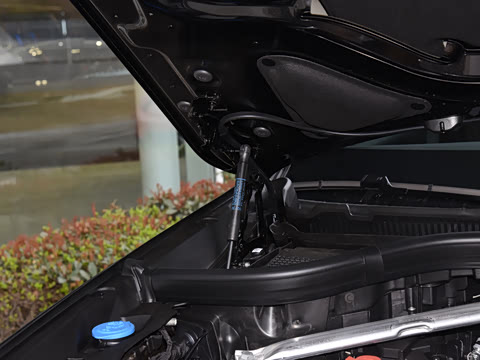 2026�� �Ŀ� xDrive 40Li ������M�˶���ҹ��װ