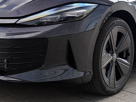 2026�� ���L GTS 380TSI ����