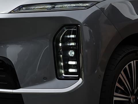 2026�� 102kWh �����е�������