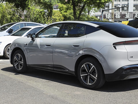 2026�� ���� 525 Ultra SE 