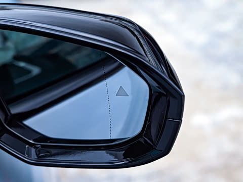 2026�� M50 xDrive