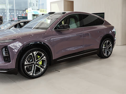 2025�� �ھ������ 100kWh