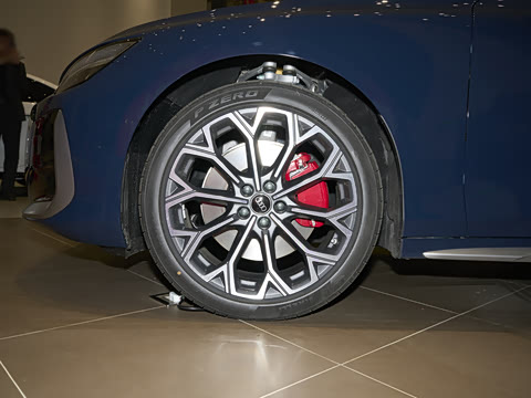 2026�� 2.0T �߹���