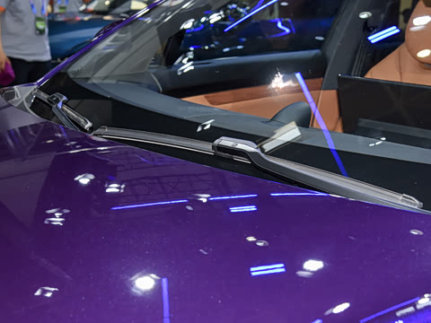 2026�� ���� UItra(896�߼����״