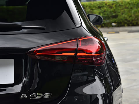 2026�� AMG A 45 S 4MATIC+