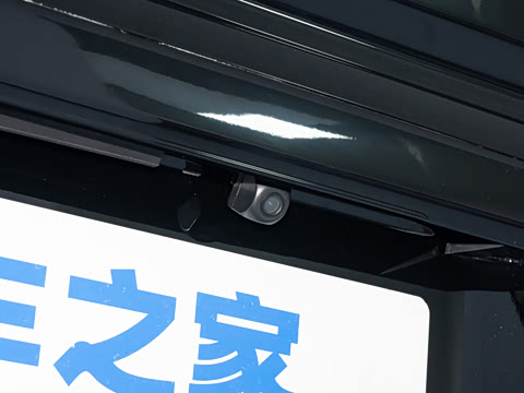 2025�� M5 1.6L ���������� 7��
