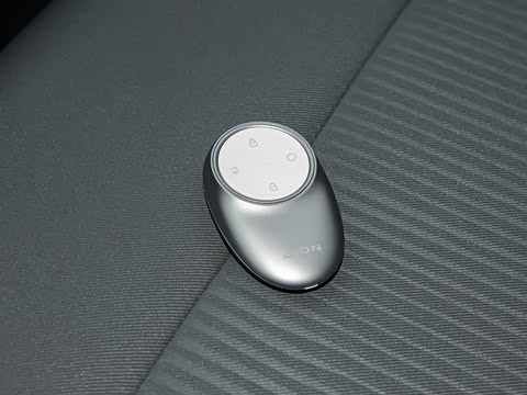 2025�� Plus 610 ������