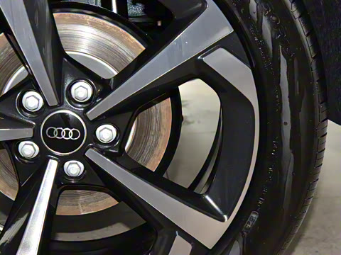 2025�� quattro 45�����ذ� 35TFSI  ��ȡ������