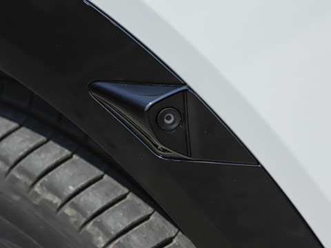 2026�� 610 �����״�Ultra