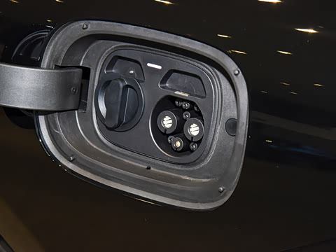 2025�� ���� Max (896�߼����״