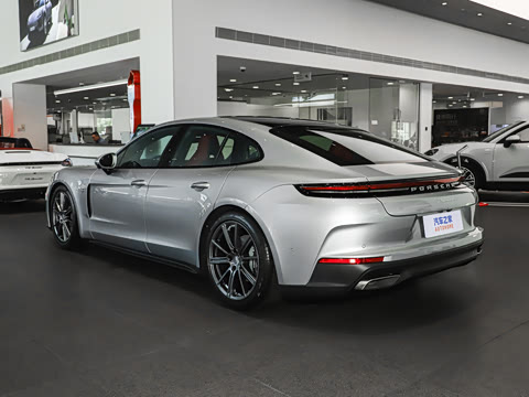 2026�� Panamera ������ 2.9T